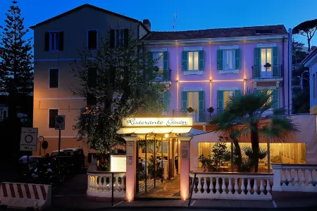 Albergo Giuan Arma di Taggia Отели в г. Molini di Triora