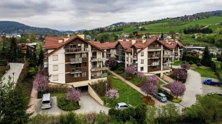 Kraszewskiego, Sun & Snow