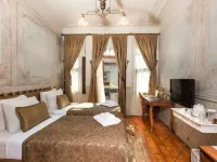 Hotel Troya Balat Hotels near Fethiye Mosque
