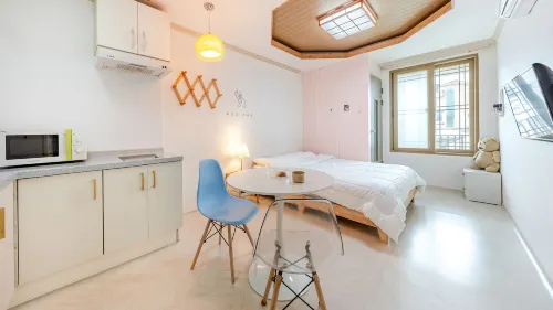 Suncheon Suncheonman Geurigona Spa Pensi - vue sur la montagne