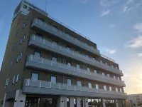 Business Hotel Cosmo Inn Các khách sạn ở Fukuroi