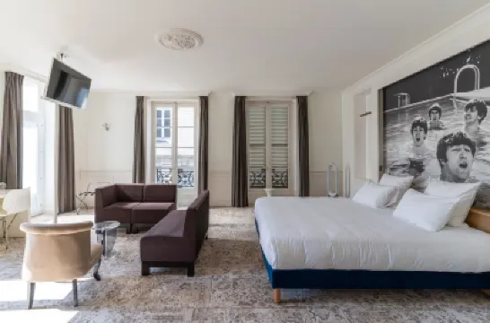 Hôtel François 1er Hotels in der Nähe von Statue Guiton