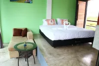Plernsalaya Resort