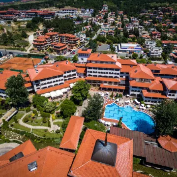 Helena Park - Ultra All Inclusive