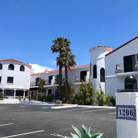 Masterpiece Hotel
