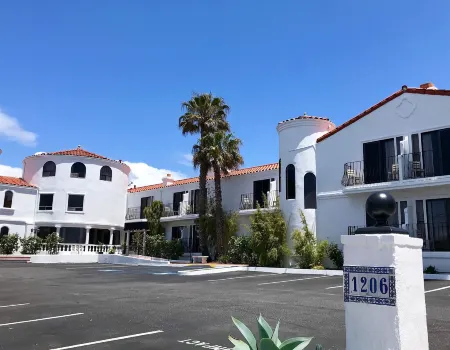 Masterpiece Hotel