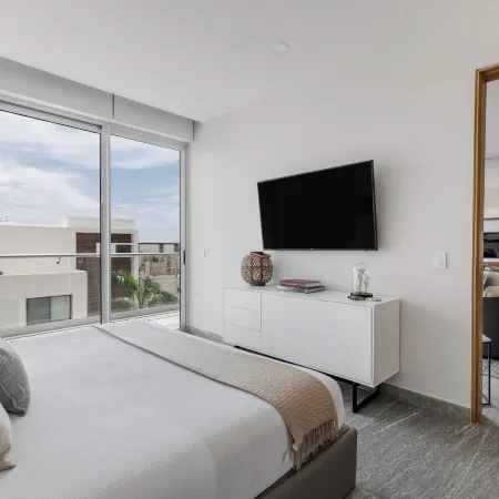 Exclusive Apartment with rooftop pool