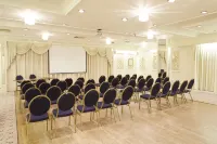 TLH Toorak Hotel - TLH Leisure, Entertainment and Spa Resort Hotels in Torquay