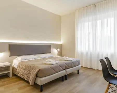 ウニホ ホステル パヴィーアのホテル