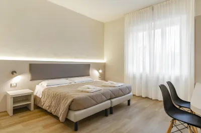 UniHo Hostel Hotels near Borgo Calvenzano