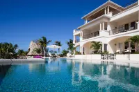 Blue Waters Resort and Spa - Pools