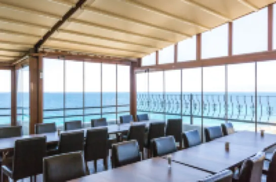 Hotel Sunday Beach Hotels in Kadinlar Denizi Mahallesi