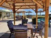 Shark Bay Seafront Apartments Hoteles en Denham