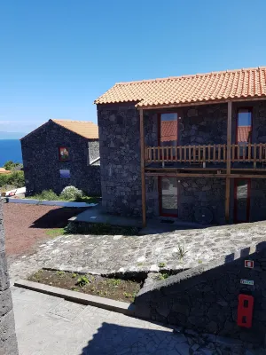 Sara Village Các khách sạn ở São Roque do Pico