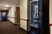 Super 8 by Wyndham Sikeston/Miner Area