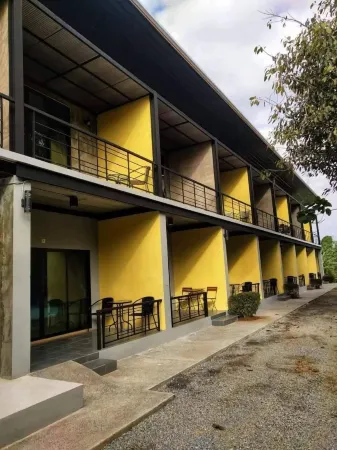 NAN at Pua Отели в г. Район Пуа