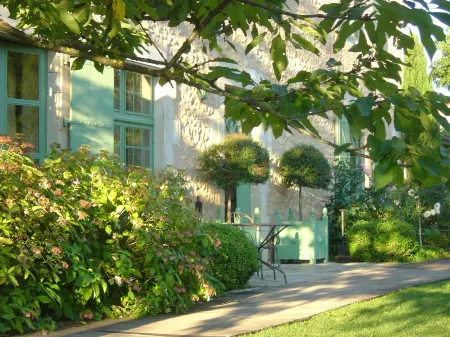 Hôtel les Orangeries Отели в г. Вальдивьен