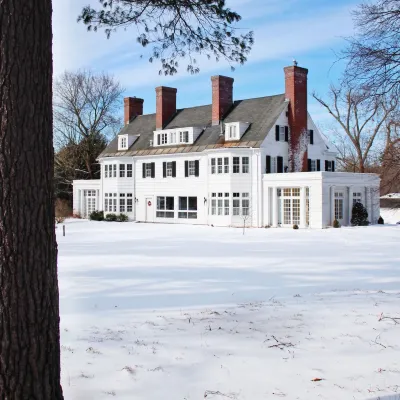 Four Chimneys Inn Hotels near Bennington College