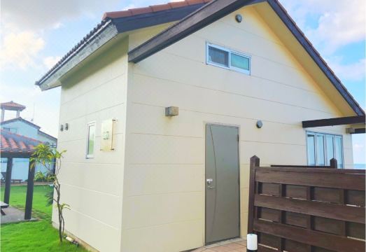 4. 알로알로 비치 ..