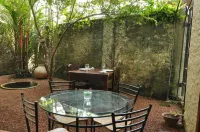 Bangalawa Hotels near University of Sri Jayewardenepura