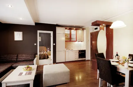 Apartments Carrera Отели рядом с достопримечательностью «Централна минерална баня - Музей за история на София»