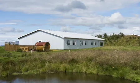 Lambastadir Guesthouse Отели в г. Селфосс