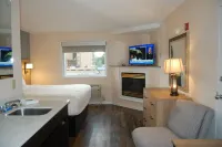 Vacation Lodge