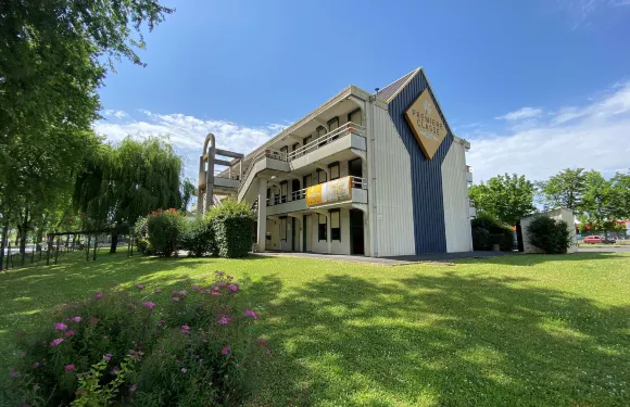 布里夫拉蓋亞爾德西普瑞米爾經典酒店