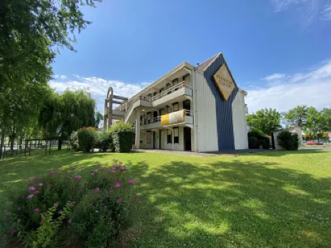 Premiere Classe Brive la Gaillarde Ouest Hotels near Stade Georges Lapeyre