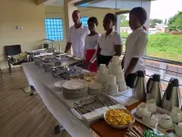Jeyads Lodge - breakfast