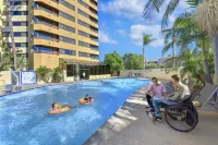 Embassy Suites by Hilton Anaheim Orange - Uima-altaat