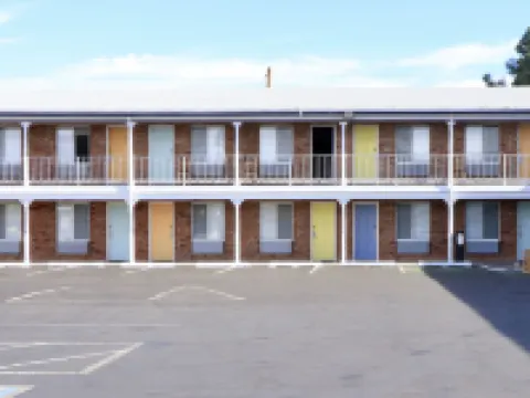 University Inn Hotels near The University of Arizona