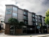 Columbus Inn Hotels near Lombard Street