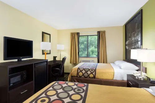 Super 8 by Wyndham Marietta Hotel a Marietta