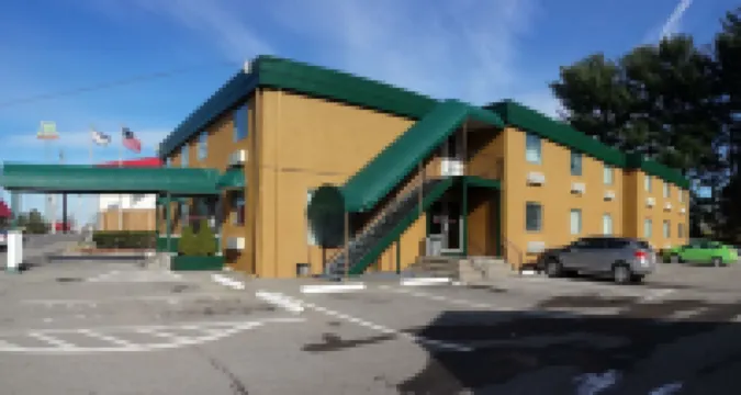 แทรเวิลลอดจ์ บายวินด์แฮม เบคลีย์