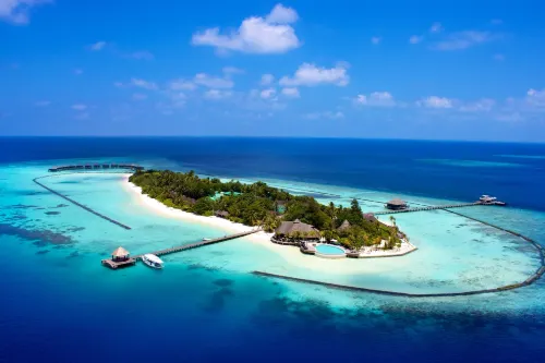 Komandoo Island Resort & Spa - piscine