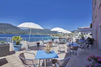 Le Neptune & Spa Hotels in Propriano