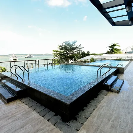 Lovina 16-AE at One Residence(near Ferry Terminal)
