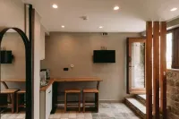 Adama Guesthouse - Pensionaatit