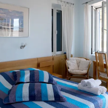 Alkistis Cozy by the Beach Apt. in Ikaria Island, Therma 1st Floor