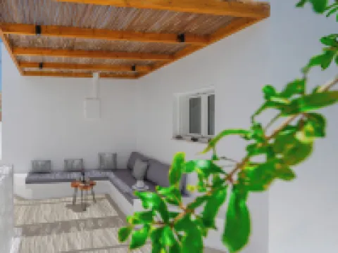 Tre Fiori - The Retreat Suites Hotels in Fira