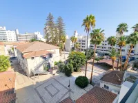 Seaside Elegance Retreat Hotel di 