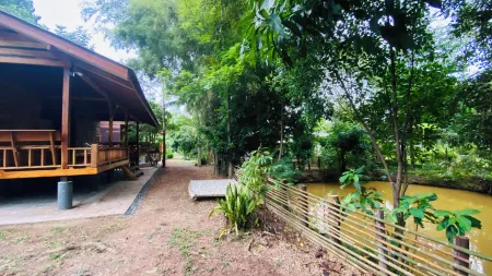 COCOA HOME Отели в г. Остров Джам