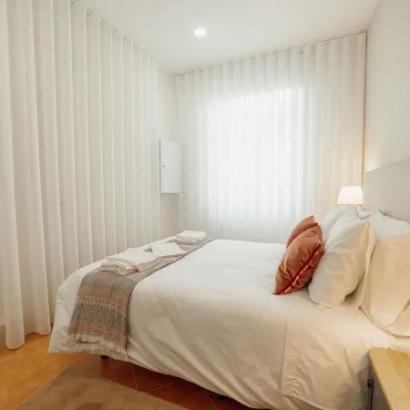 City Center Comfort Apartment by Vacationy