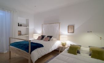 Spacious Bairro Alto Apartment with Courtyard, by TimeCooler