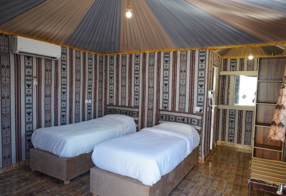 하산 자와이데 캠프