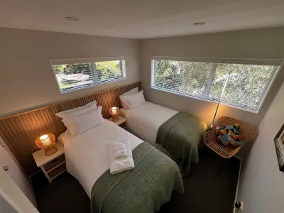 Waiake Beach Apartments