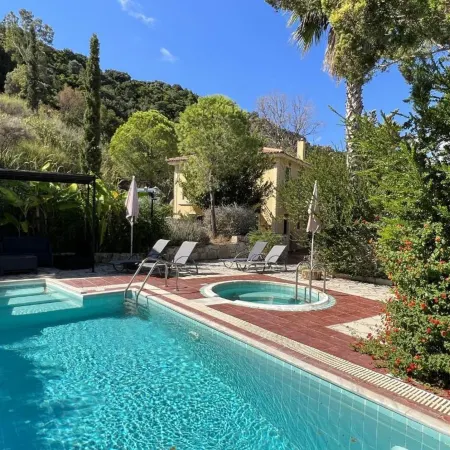 Villa Atlantis
