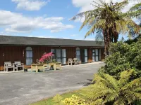 Buller Bridge Motel Hotels in 