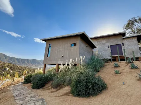 Prajna Valle de Guadalupe Отели рядом с достопримечательностью «Tres Valles Vitivinicola»